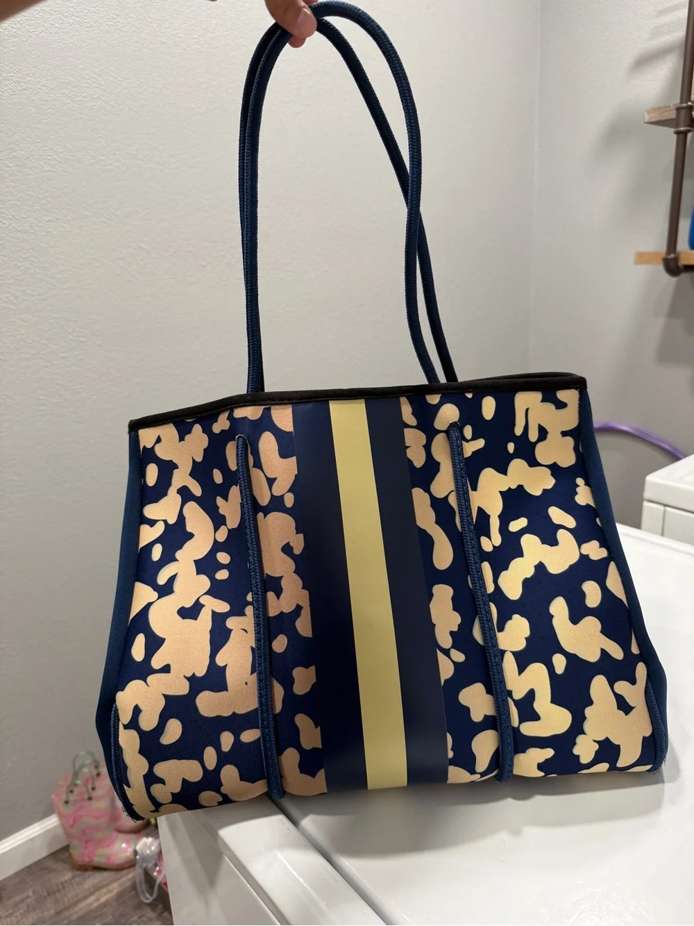 Willow+Alder Neoprene Toe Bag